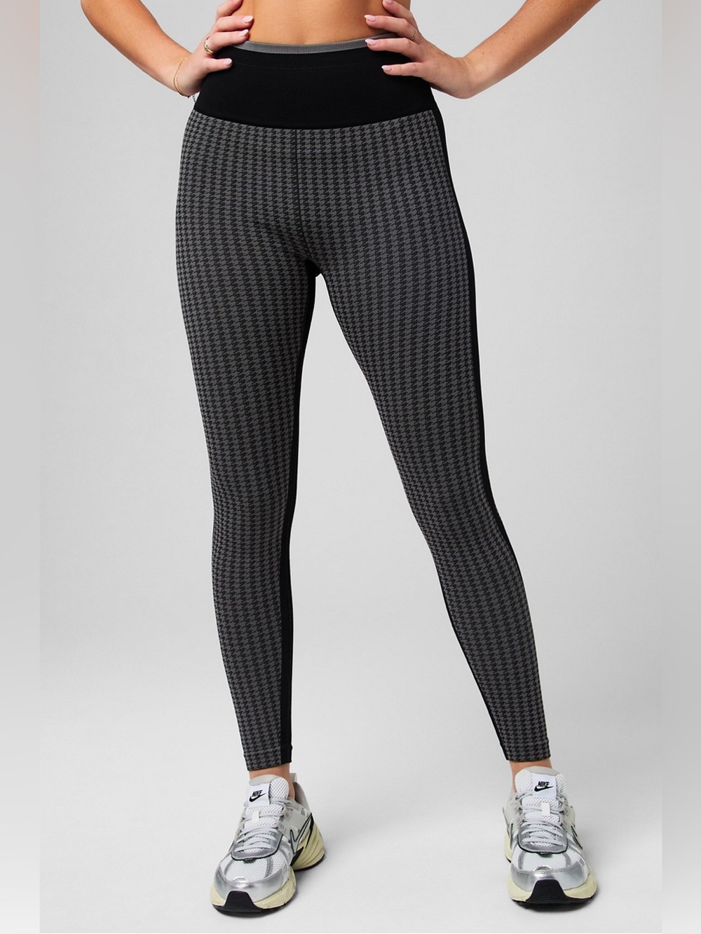 Fabletics Black Houndstooth Seamless High-Waist Leggings - Picture 3 of 11